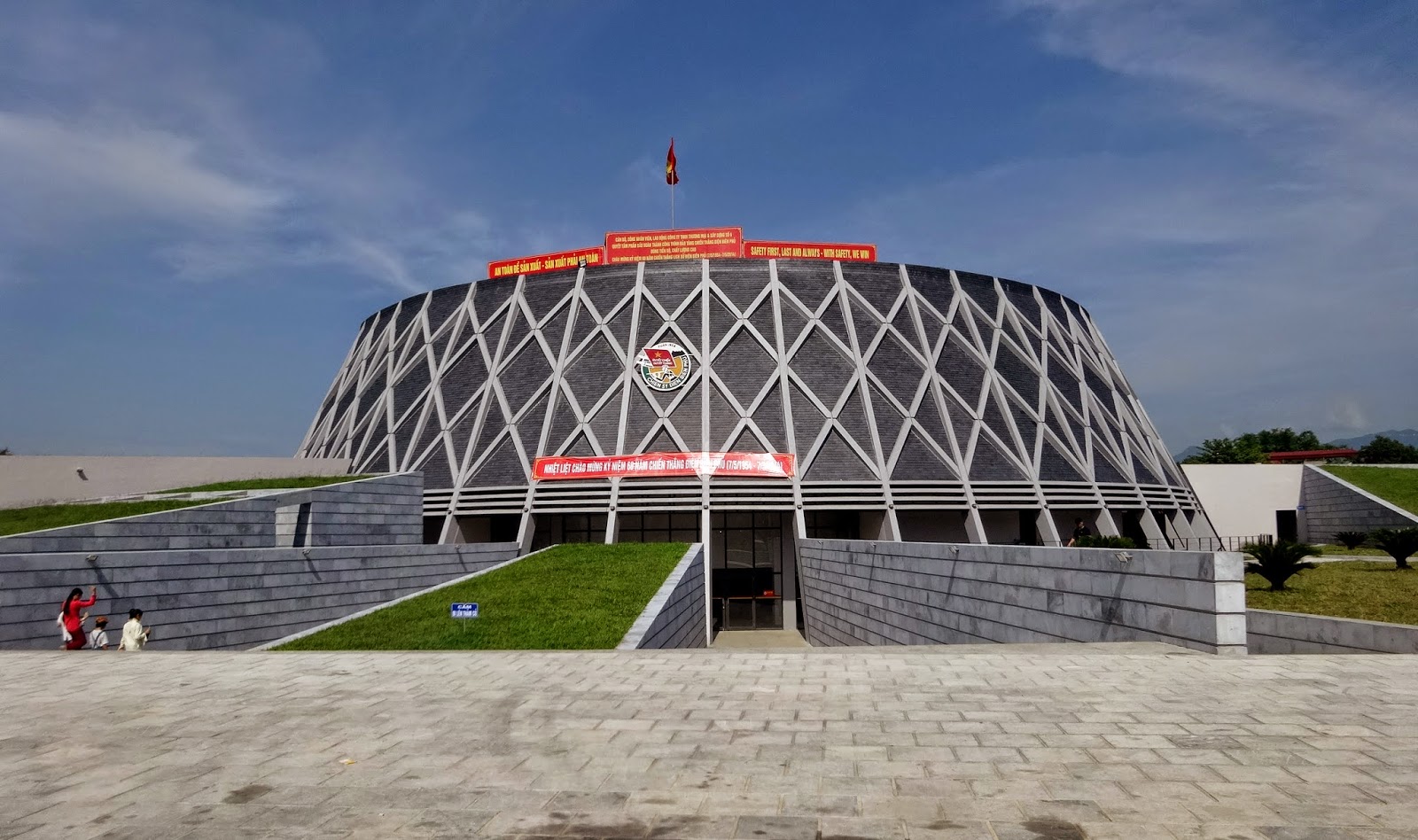Bảo tàng chiến thắng Điện Biên Phủ