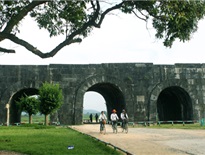 Thành Nhà Hồ