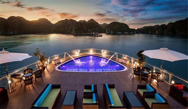 DU THUYỀN STELLA OF THE SEA CRUISE