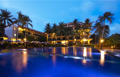 Hom Rom Central Beach Resort Mũi Né
