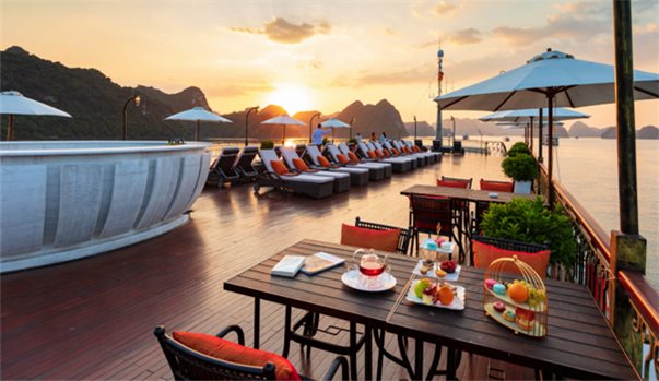 NGHỈ DƯỠNG CÙNG DU THUYỀN INDOCHINE ĐẲNG CẤP