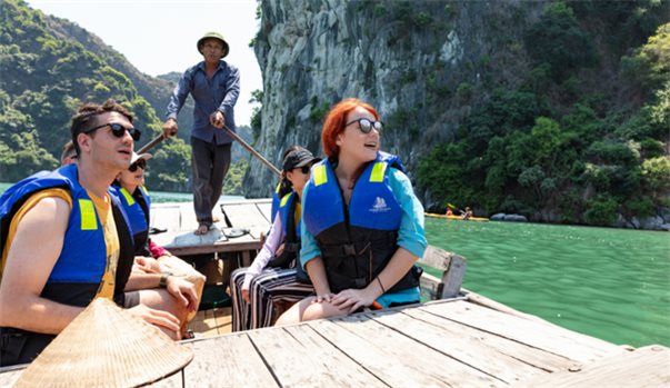 NGHỈ DƯỠNG CÙNG DU THUYỀN INDOCHINE ĐẲNG CẤP
