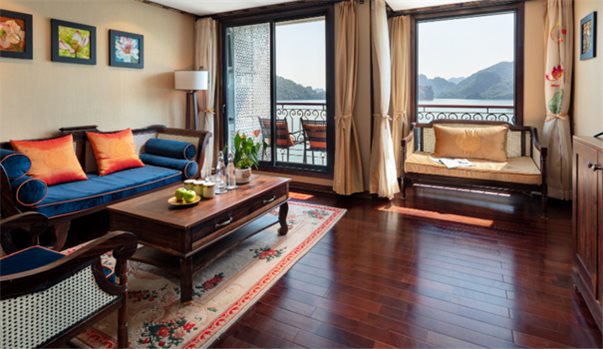 NGHỈ DƯỠNG CÙNG DU THUYỀN INDOCHINE ĐẲNG CẤP