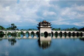 Cầu Song Long Kiến Thủy – Nét Trầm Mặc Giữa Dòng Thời Gian