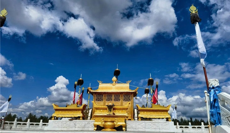 Tour Nội Mông 6N5Đ: Hà Nội - Ordos - Thảo nguyên Ordos - Sa mạc Vọng Âm - Thành Cát Tư Hãn 6N5Đ