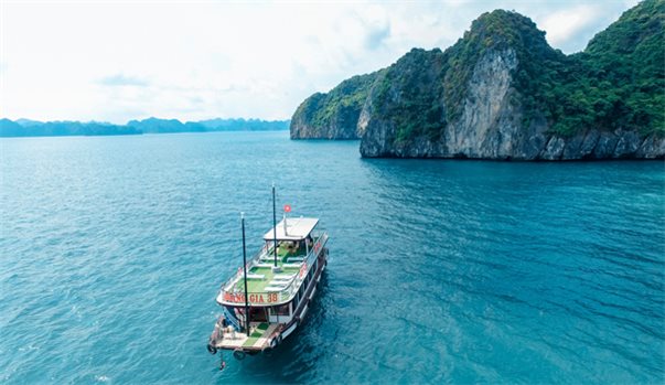 CÁT BÀ - VỊNH LAN HẠ