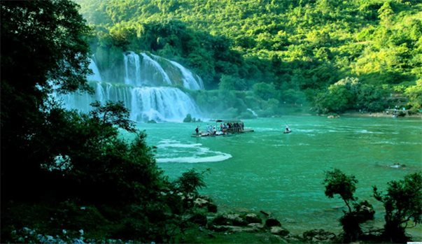 ĐỒI CHÈ THANH CHƯƠNG - VƯỜN QUỐC GIA PÙ MÁT