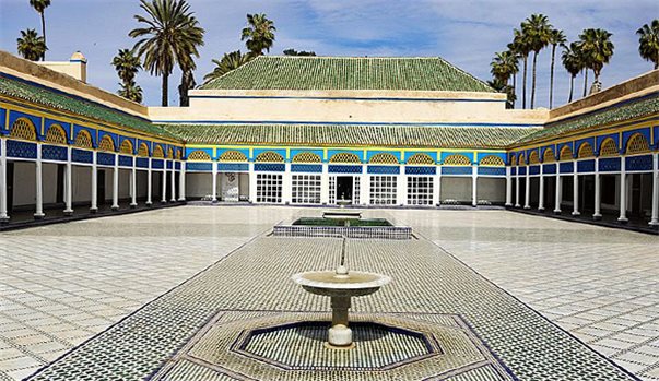 KHÁM PHÁ MA RỐC